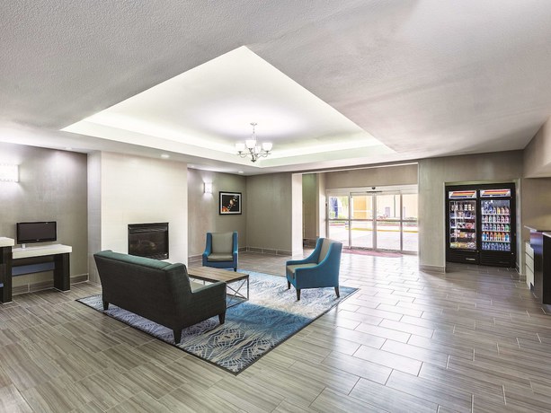 Imagen de los interiores del Hotel La Quinta Inn and Suites by Wyndham Houston/Clear Lake-NASA. Foto 17