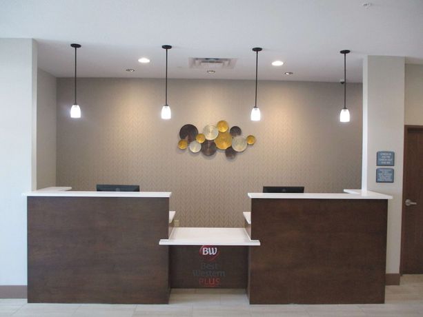 Imagen de los interiores del Hotel La Quinta Inn and Suites by Wyndham Jackson/Cape Girardeau. Foto 18