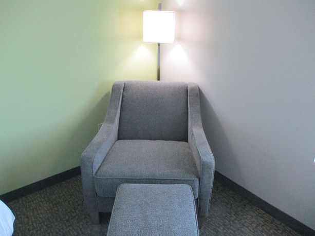 Imagen de la habitación del Hotel La Quinta Inn and Suites by Wyndham Jackson/Cape Girardeau. Foto 14