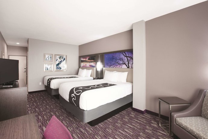 Imagen de la habitación del Hotel La Quinta Inn and Suites by Wyndham Kingsville. Foto 14