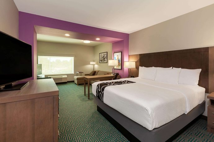 Imagen de la habitación del Hotel La Quinta Inn and Suites by Wyndham Lafayette Oil Center. Foto 3