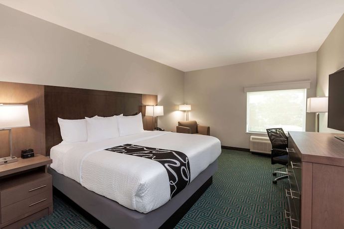 Imagen de la habitación del Hotel La Quinta Inn and Suites by Wyndham Lafayette Oil Center. Foto 5