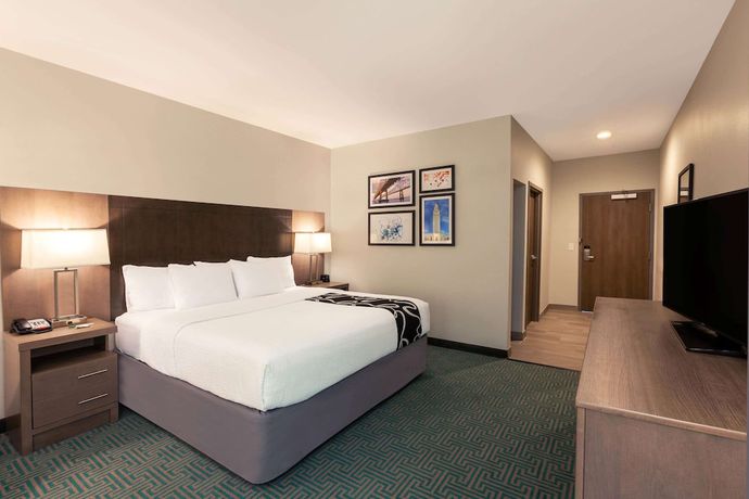 Imagen de la habitación del Hotel La Quinta Inn and Suites by Wyndham Lafayette Oil Center. Foto 7