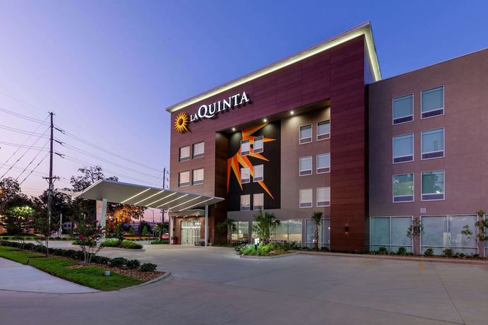 Imagen general del Hotel La Quinta Inn and Suites by Wyndham Lafayette Oil Center. Foto 1