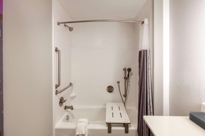 Imagen de la habitación del Hotel La Quinta Inn and Suites by Wyndham Lafayette Oil Center. Foto 15