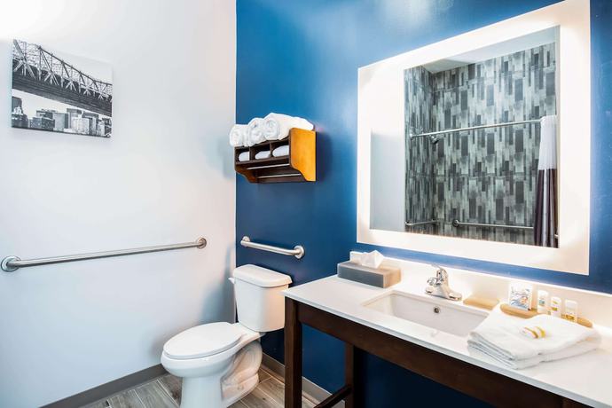 Imagen general del Hotel La Quinta Inn and Suites by Wyndham Long Island City. Foto 1