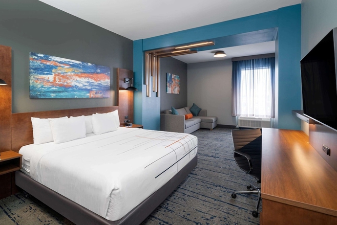 Imagen de la habitación del Hotel La Quinta Inn and Suites by Wyndham Louisville NE/Old Henry Rd. Foto 3