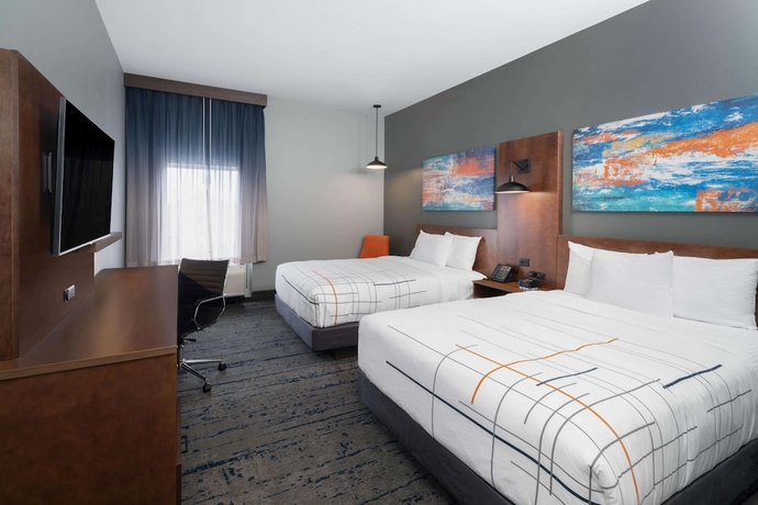 Imagen de la habitación del Hotel La Quinta Inn and Suites by Wyndham Louisville NE/Old Henry Rd. Foto 7