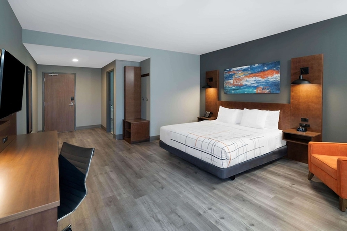 Imagen de la habitación del Hotel La Quinta Inn and Suites by Wyndham Louisville NE/Old Henry Rd. Foto 12