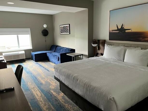 Imagen de la habitación del Hotel La Quinta Inn and Suites by Wyndham Manchester / Arnold AFB. Foto 9