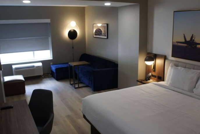Imagen de la habitación del Hotel La Quinta Inn and Suites by Wyndham Manchester / Arnold AFB. Foto 12