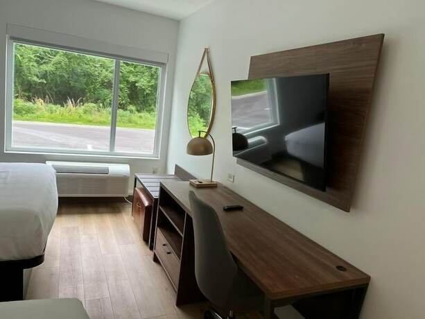 Imagen de la habitación del Hotel La Quinta Inn and Suites by Wyndham Manchester / Arnold AFB. Foto 15