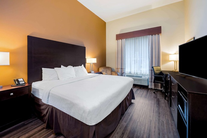 Imagen de la habitación del Hotel La Quinta Inn and Suites by Wyndham Marshall. Foto 3