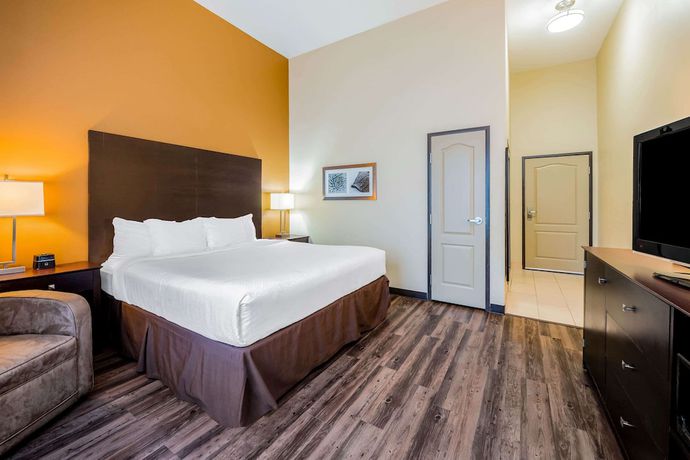 Imagen de la habitación del Hotel La Quinta Inn and Suites by Wyndham Marshall. Foto 7