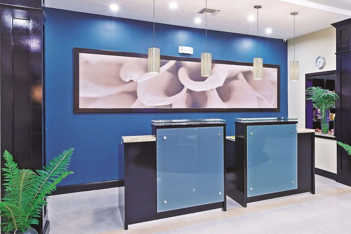 Imagen de los interiores del Hotel La Quinta Inn and Suites by Wyndham Marshall. Foto 18