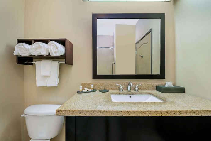 Imagen de la habitación del Hotel La Quinta Inn and Suites by Wyndham Marshall. Foto 12
