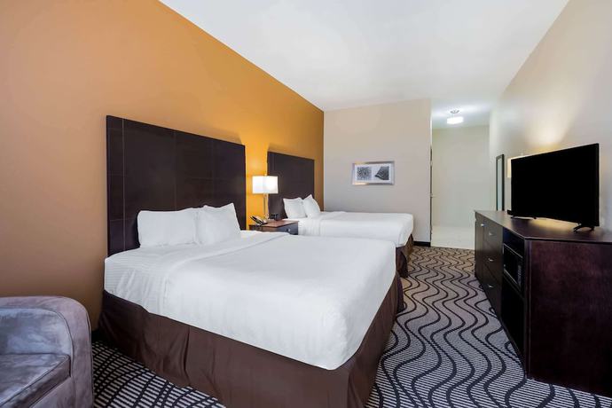 Imagen de la habitación del Hotel La Quinta Inn and Suites by Wyndham Marshall. Foto 13