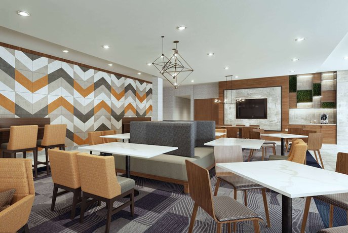 Imagen de los interiores del Hotel La Quinta Inn and Suites by Wyndham Marysville. Foto 14