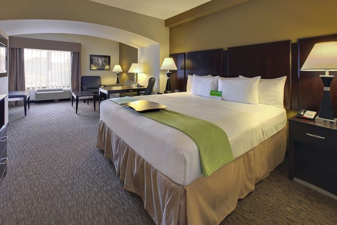 Imagen de la habitación del Hotel La Quinta Inn and Suites by Wyndham Memphis Wolfchase. Foto 7