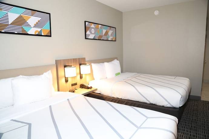 Imagen de la habitación del Hotel La Quinta Inn and Suites by Wyndham Montgomery. Foto 15