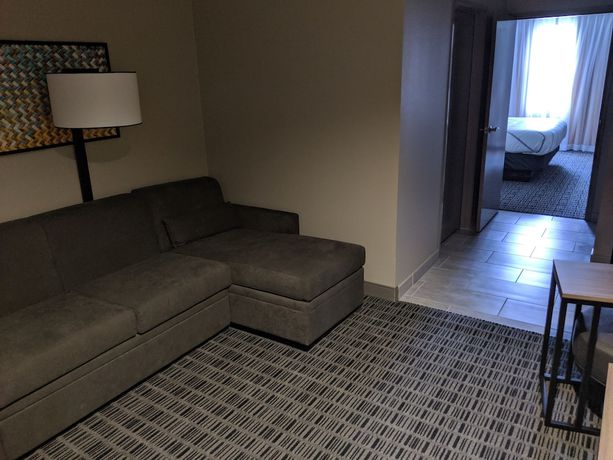 Imagen de la habitación del Hotel La Quinta Inn and Suites by Wyndham Montgomery. Foto 16