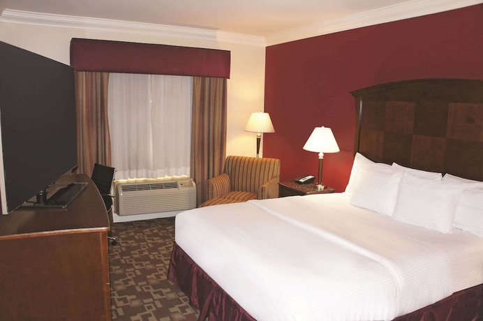 Imagen de la habitación del Hotel La Quinta Inn and Suites by Wyndham Moreno Valley. Foto 14