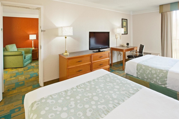 Imagen de la habitación del Hotel La Quinta Inn and Suites by Wyndham Nashville Airport/Opryland. Foto 5