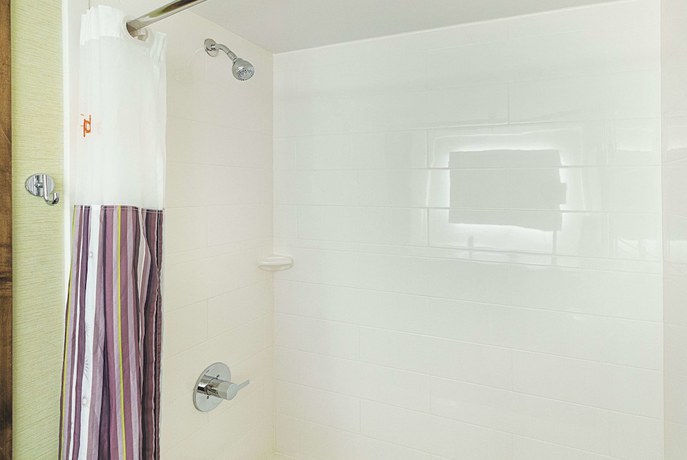 Imagen de la habitación del Hotel La Quinta Inn and Suites by Wyndham Orange County Airport. Foto 14