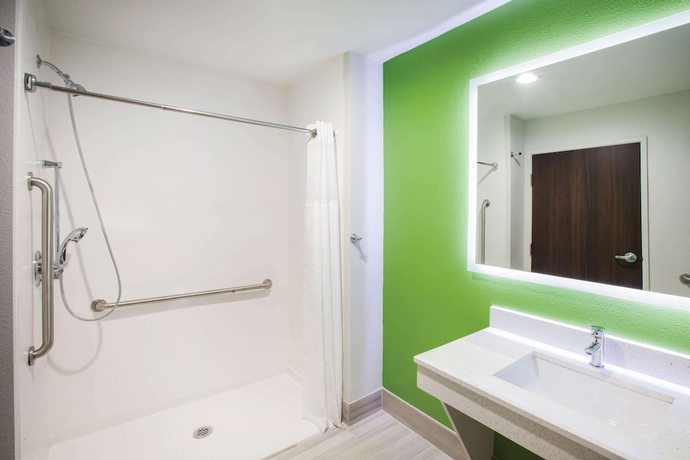 Imagen de la habitación del Hotel La Quinta Inn and Suites by Wyndham Owasso. Foto 9