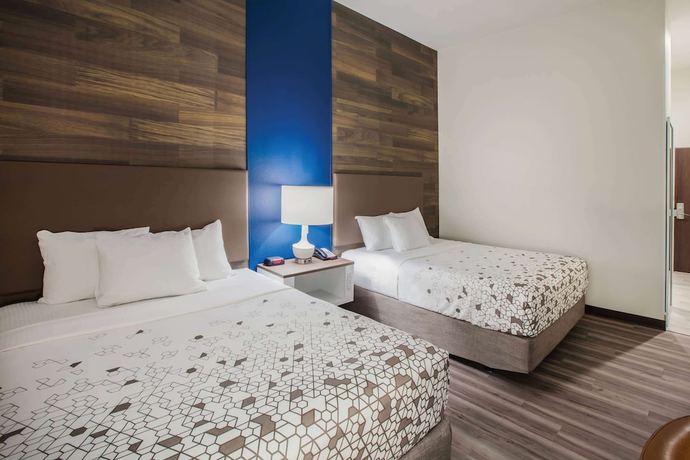 Imagen de la habitación del Hotel La Quinta Inn and Suites by Wyndham Owasso. Foto 10