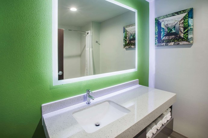 Imagen de la habitación del Hotel La Quinta Inn and Suites by Wyndham Owasso. Foto 13