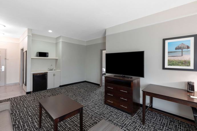 Imagen de la habitación del Hotel La Quinta Inn and Suites by Wyndham Port Lavaca. Foto 4