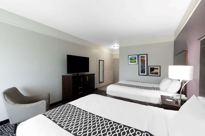 Imagen de la habitación del Hotel La Quinta Inn and Suites by Wyndham Port Lavaca. Foto 8