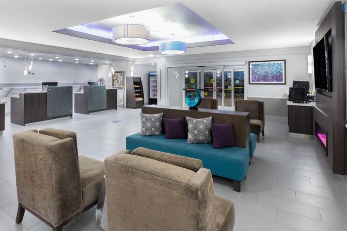 Imagen de los interiores del Hotel La Quinta Inn and Suites by Wyndham Port Lavaca. Foto 19