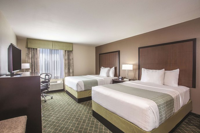 Imagen de la habitación del Hotel La Quinta Inn and Suites by Wyndham Portland Airport. Foto 8