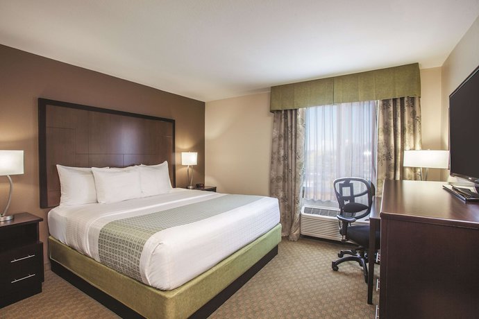 Imagen de la habitación del Hotel La Quinta Inn and Suites by Wyndham Portland Airport. Foto 11