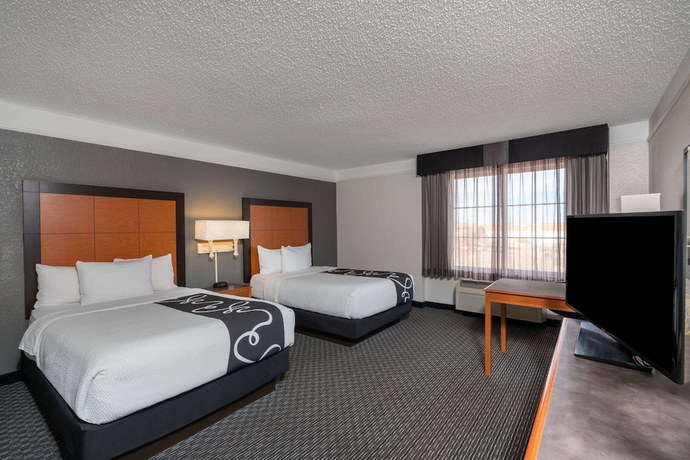 Imagen de la habitación del Hotel La Quinta Inn and Suites by Wyndham Pueblo. Foto 10