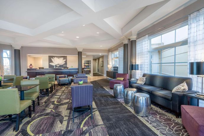 Imagen de los interiores del Hotel La Quinta Inn and Suites by Wyndham Pueblo. Foto 20
