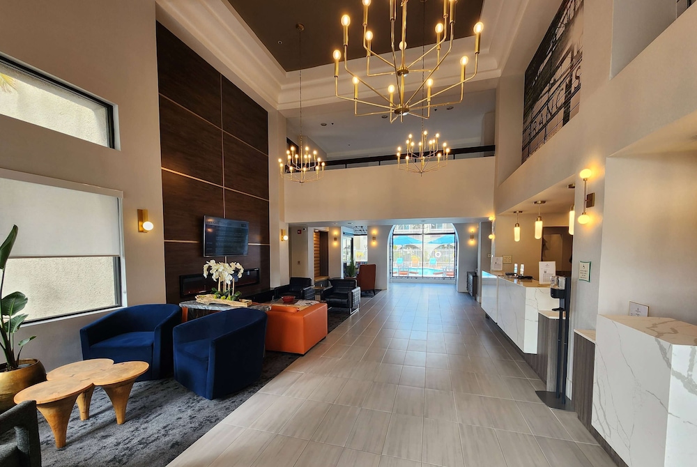 Imagen de los interiores del Hotel La Quinta Inn and Suites by Wyndham San Francisco Airport West. Foto 15