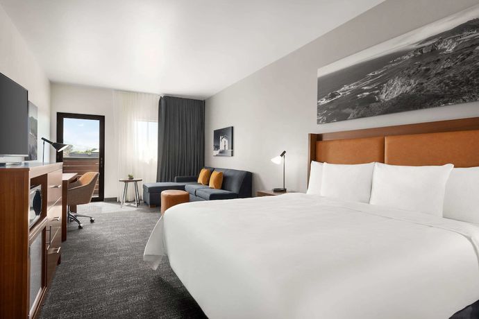 Imagen de la habitación del Hotel La Quinta Inn and Suites by Wyndham San Luis Obispo Downtown. Foto 9