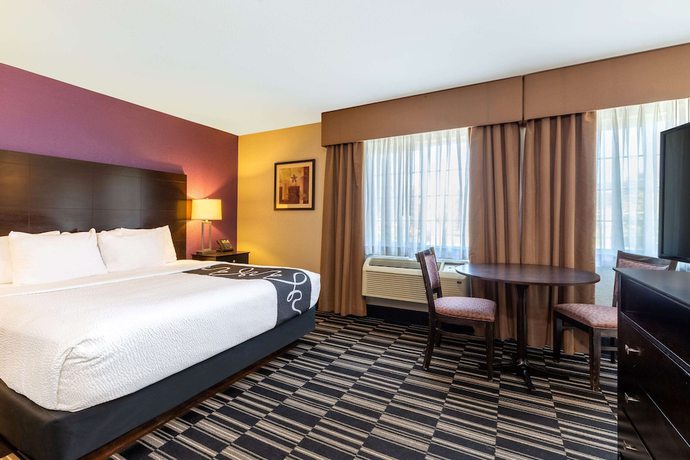 Imagen de la habitación del Hotel La Quinta Inn and Suites by Wyndham Spokane Valley. Foto 15