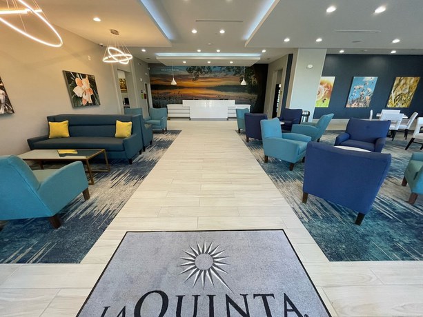 Imagen de los interiores del Hotel La Quinta Inn and Suites by Wyndham Valdosta. Foto 18