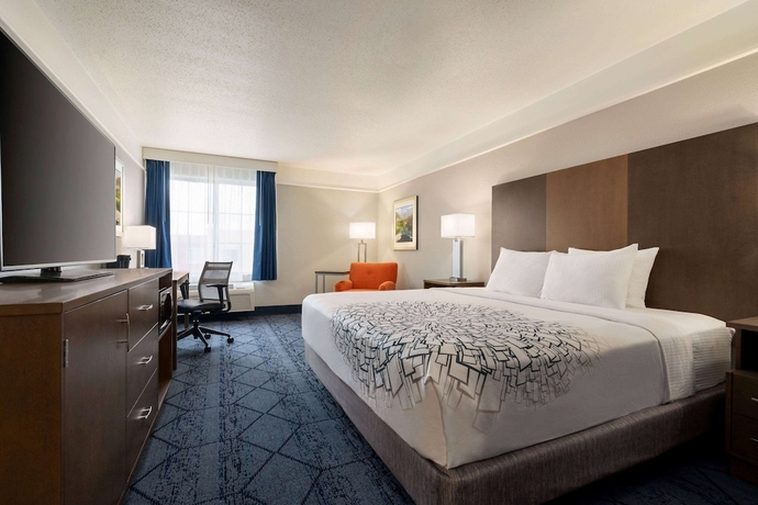 Imagen de la habitación del Hotel La Quinta Inn and Suites by Wyndham at WaTiki Waterpark. Foto 6