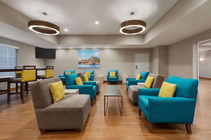 Imagen de los interiores del Hotel La Quinta Inn and Suites by Wyndham at WaTiki Waterpark. Foto 13