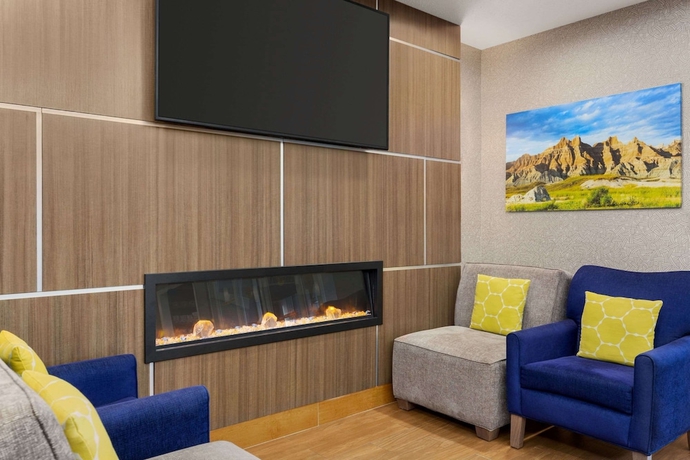 Imagen de los interiores del Hotel La Quinta Inn and Suites by Wyndham at WaTiki Waterpark. Foto 18