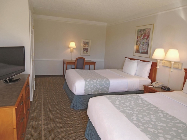 Imagen de la habitación del Hotel La Quinta Inn by Wyndham Albuquerque Northeast. Foto 5