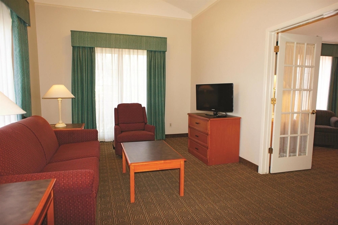 Imagen de la habitación del Hotel La Quinta Inn by Wyndham Bakersfield South. Foto 7