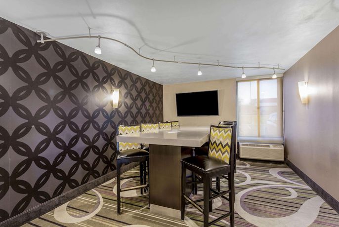 Imagen de los interiores del Hotel La Quinta Inn by Wyndham Binghamton - Johnson City. Foto 16