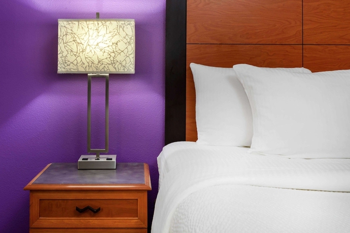 Imagen de la habitación del Hotel La Quinta Inn by Wyndham Birmingham - Inverness. Foto 3