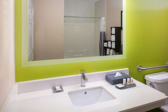 Imagen de la habitación del Hotel La Quinta Inn by Wyndham Calhoun South I-75. Foto 7